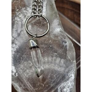 Quartz Point pendant necklace
